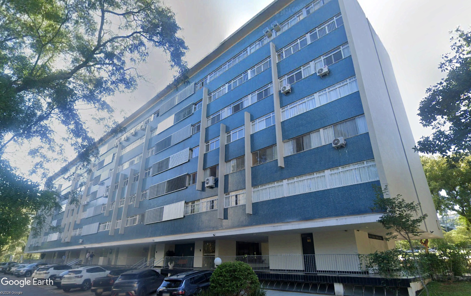APTO 101 DO BLOCO "K" e APTO 302 DO BLOCO "G" DA SQS 213, BRASÍLIA-DF