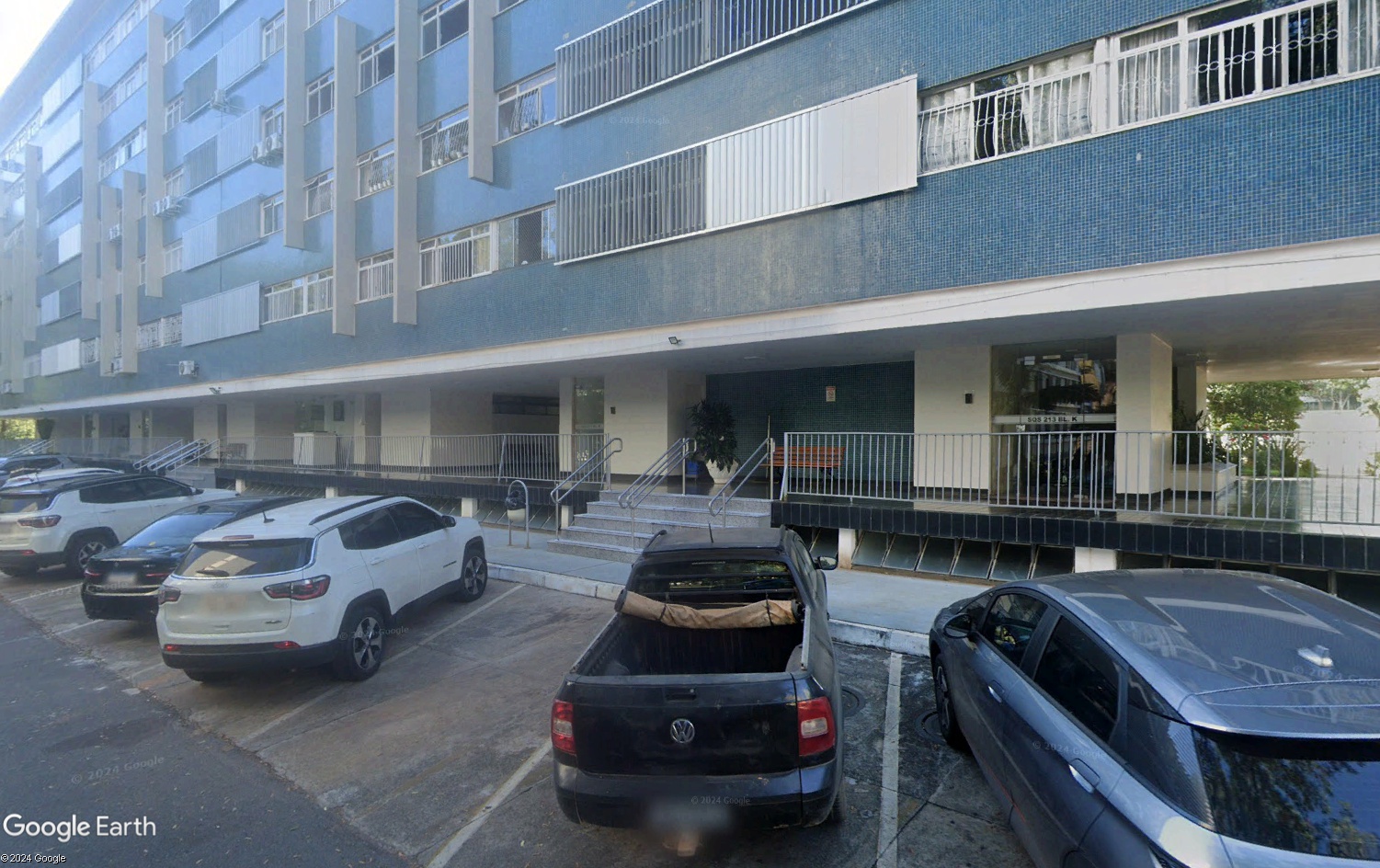 APTO 101 DO BLOCO "K" e APTO 302 DO BLOCO "G" DA SQS 213, BRASÍLIA-DF