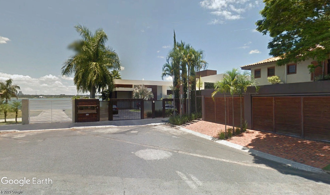 CASA Nº 20, CONJ. 10, QL 22, SHI/SUL, BRASÍLIA-DF (NUA PROPRIEDADE)
