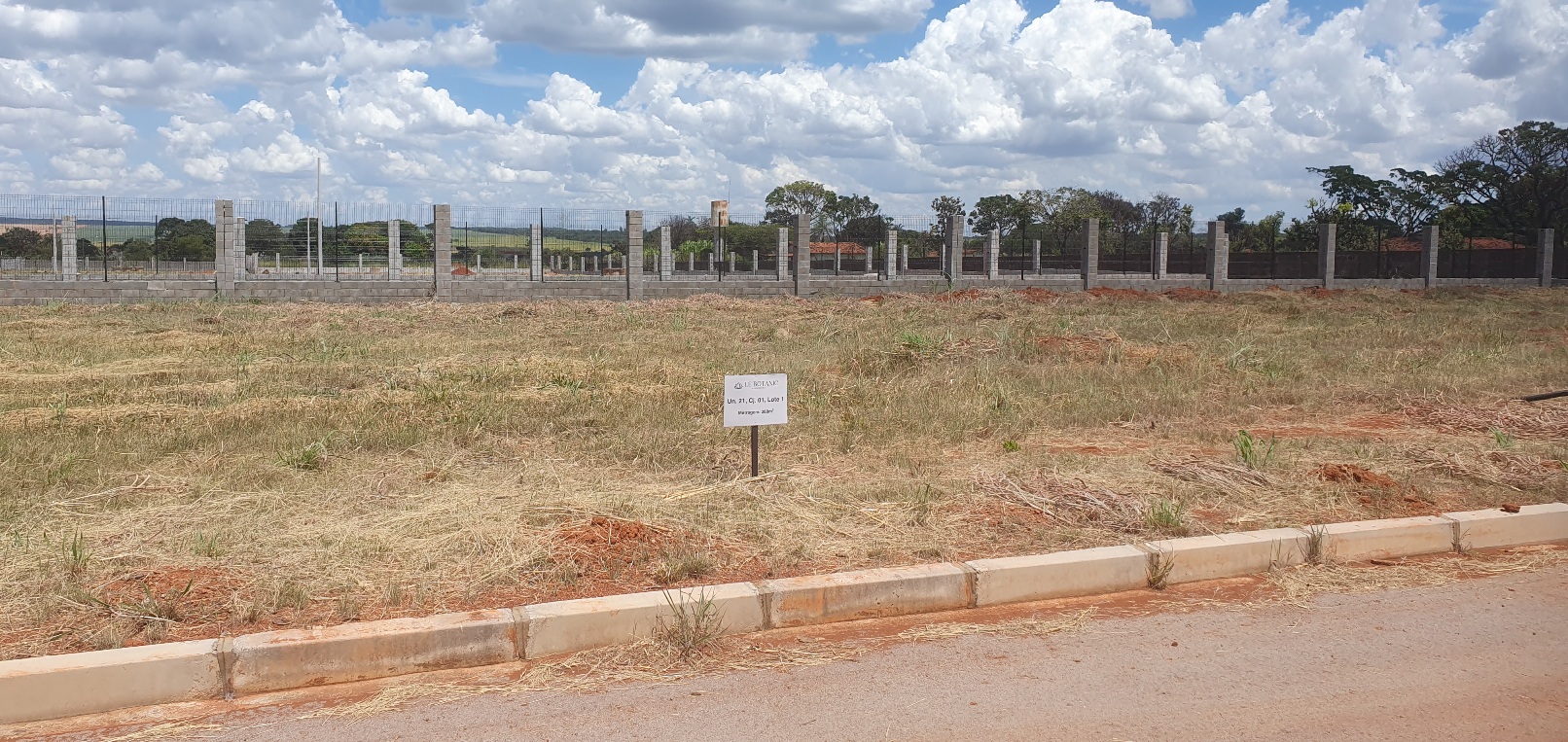 06 (SEIS) LOTES SITUADOS NO COND. LE BOTANIC RESIDENCES, BRASÍLIA-DF