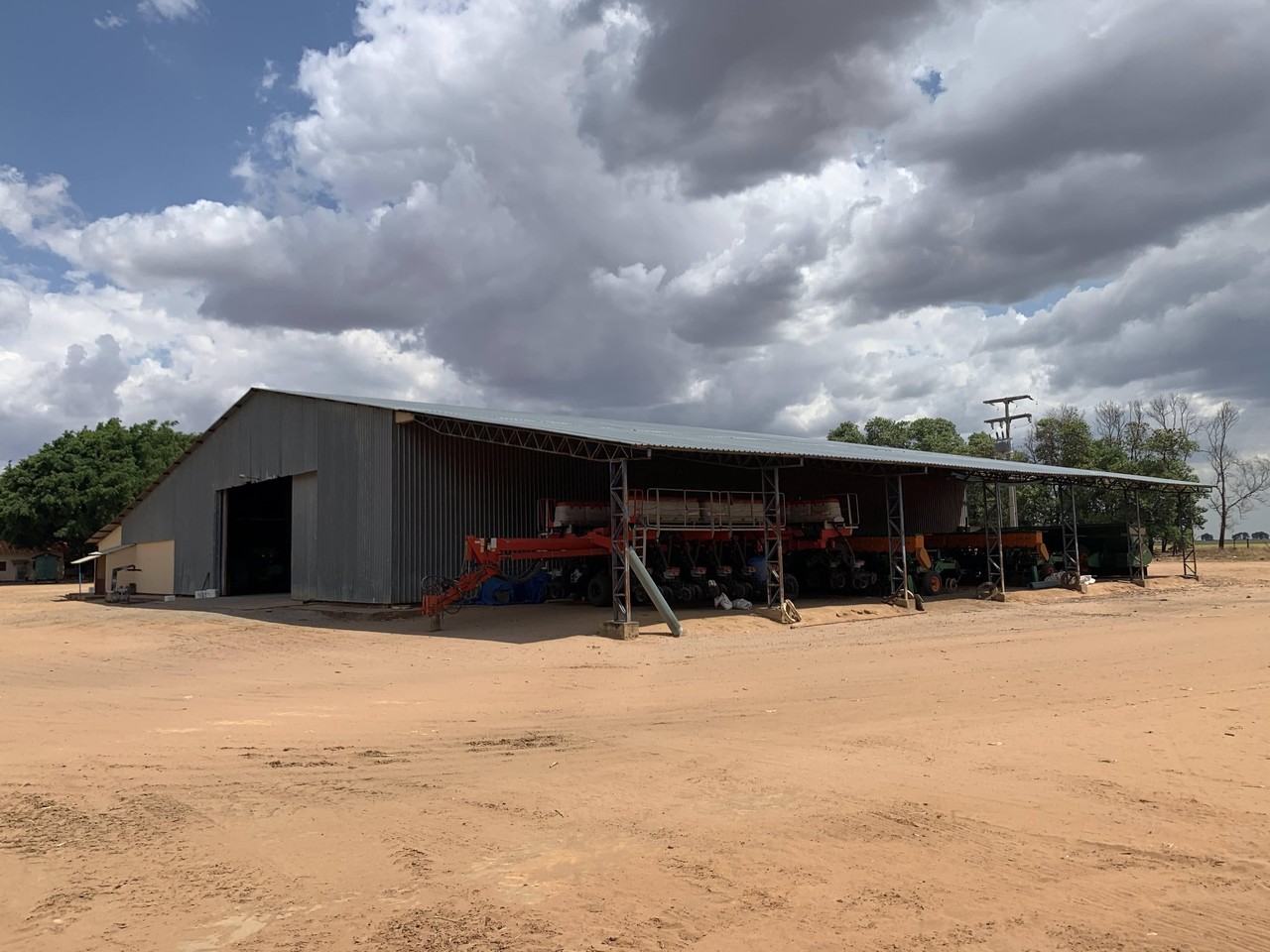 FAZENDA EM FORMOSA DO RIO PRETO-BA COM 71.200 HECTARES