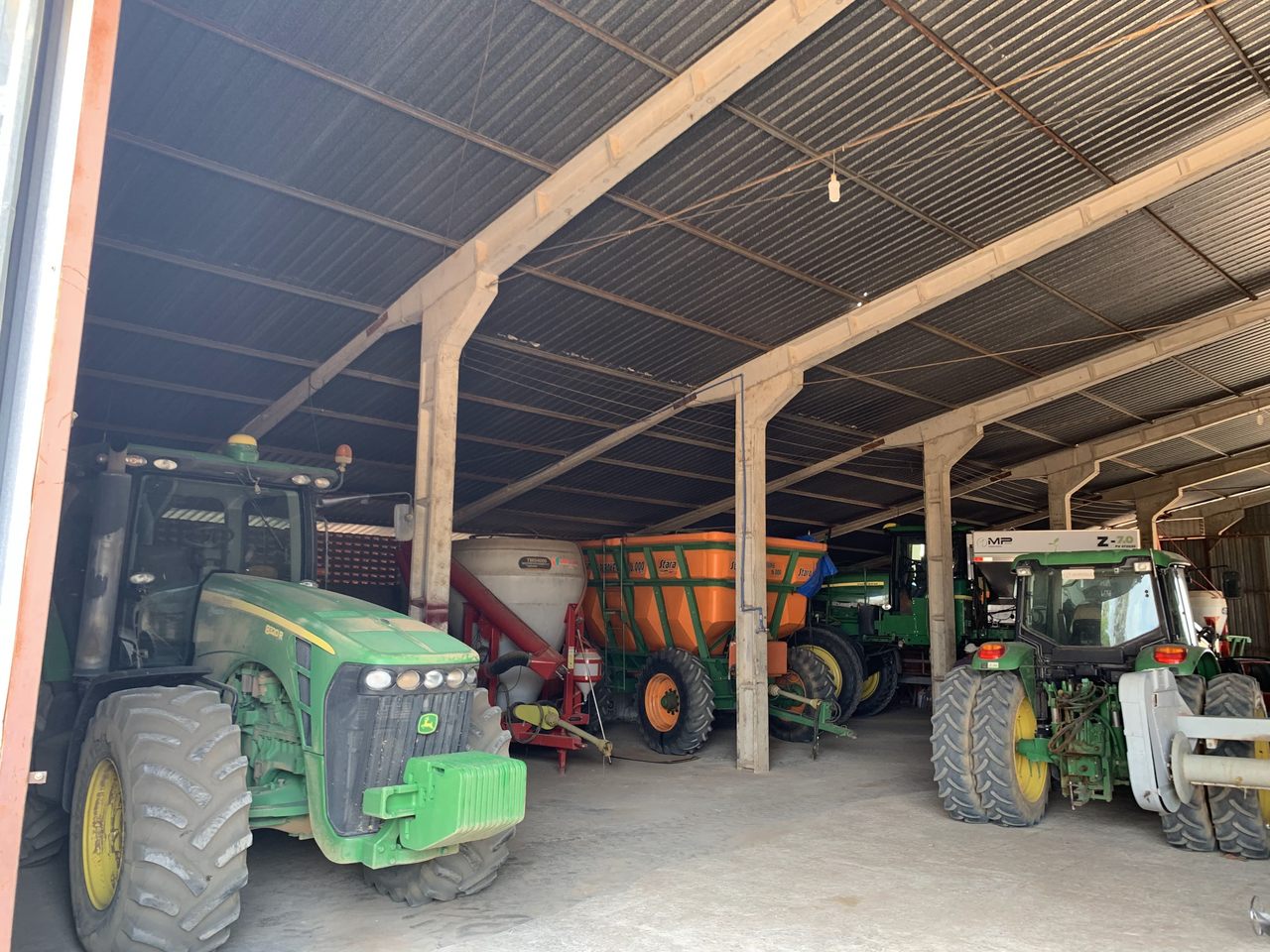 FAZENDA EM FORMOSA DO RIO PRETO-BA COM 71.200 HECTARES