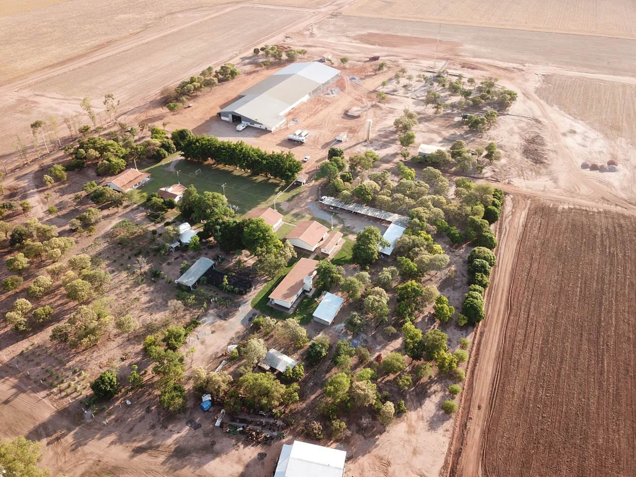 FAZENDA EM FORMOSA DO RIO PRETO-BA COM 71.200 HECTARES