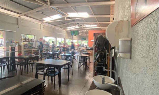 POSTO DE COMBUSTÍVEL EM PRES. OLEGÁRIO-MG (ÀS MARGENS DA BR-040)