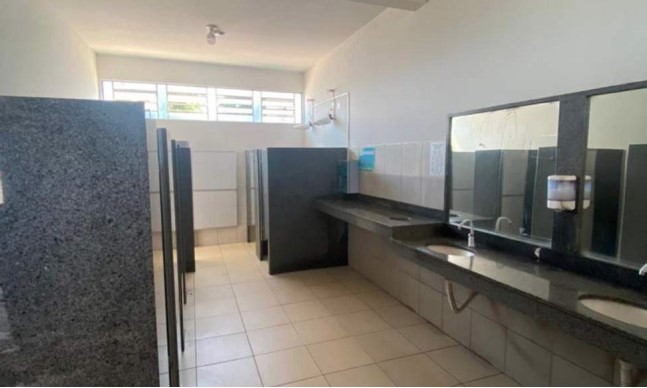 POSTO DE COMBUSTÍVEL EM PRES. OLEGÁRIO-MG (ÀS MARGENS DA BR-040)